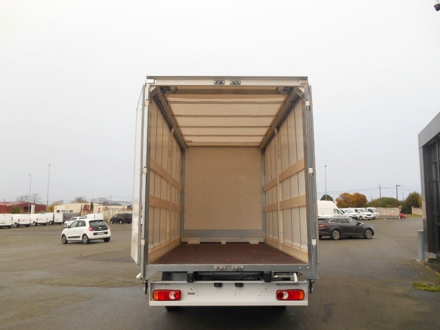 Util'rent - LLD - Fourgon Tole - Fourgon CCB 20 m3 - Opel Movano CCB 3