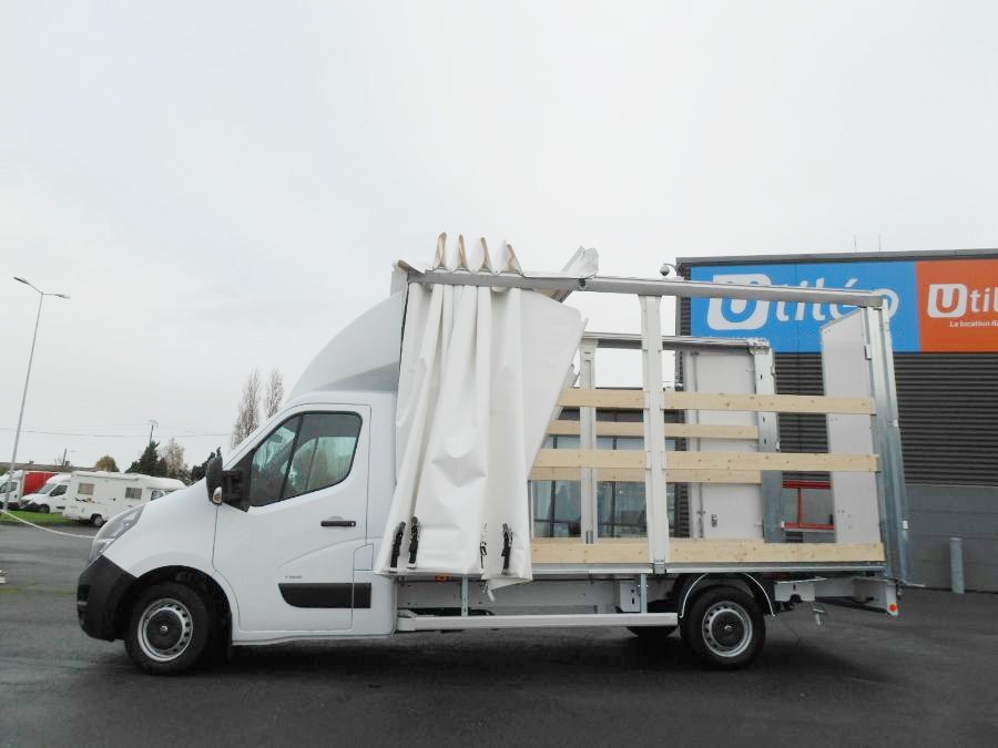 Util'rent - LLD - Fourgon Tole - Fourgon CCB 20 m3 - Opel Movano CCB 5