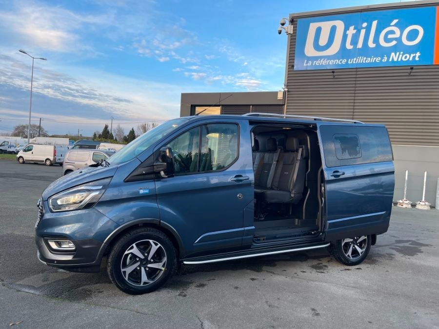 Util'rent - Location LLD utiltaire - Fourgon Compact - Ford Custom - Profil gauche